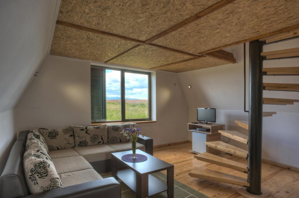 Apartmani I Restoran Sljeme Zabljak  Bagian luar foto